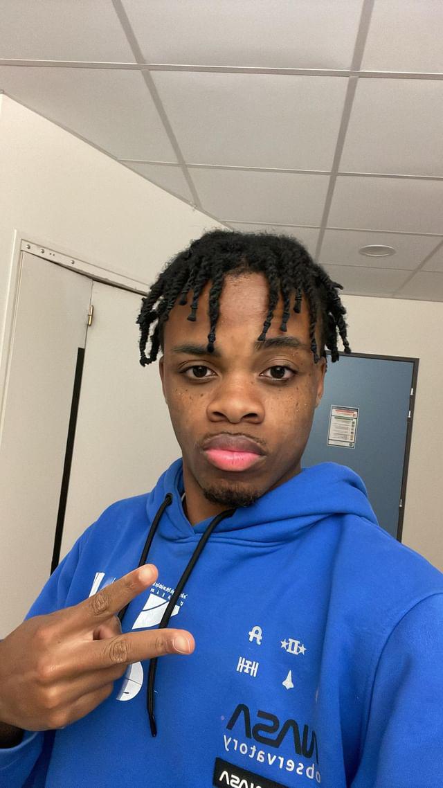 Profil de Lony, 21 ans, Agence Rencontre à Rossenges