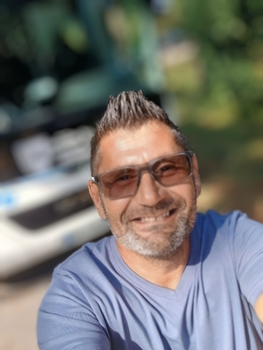 Profil de Guilan, 49 ans, Agence Rencontre à Cormoret