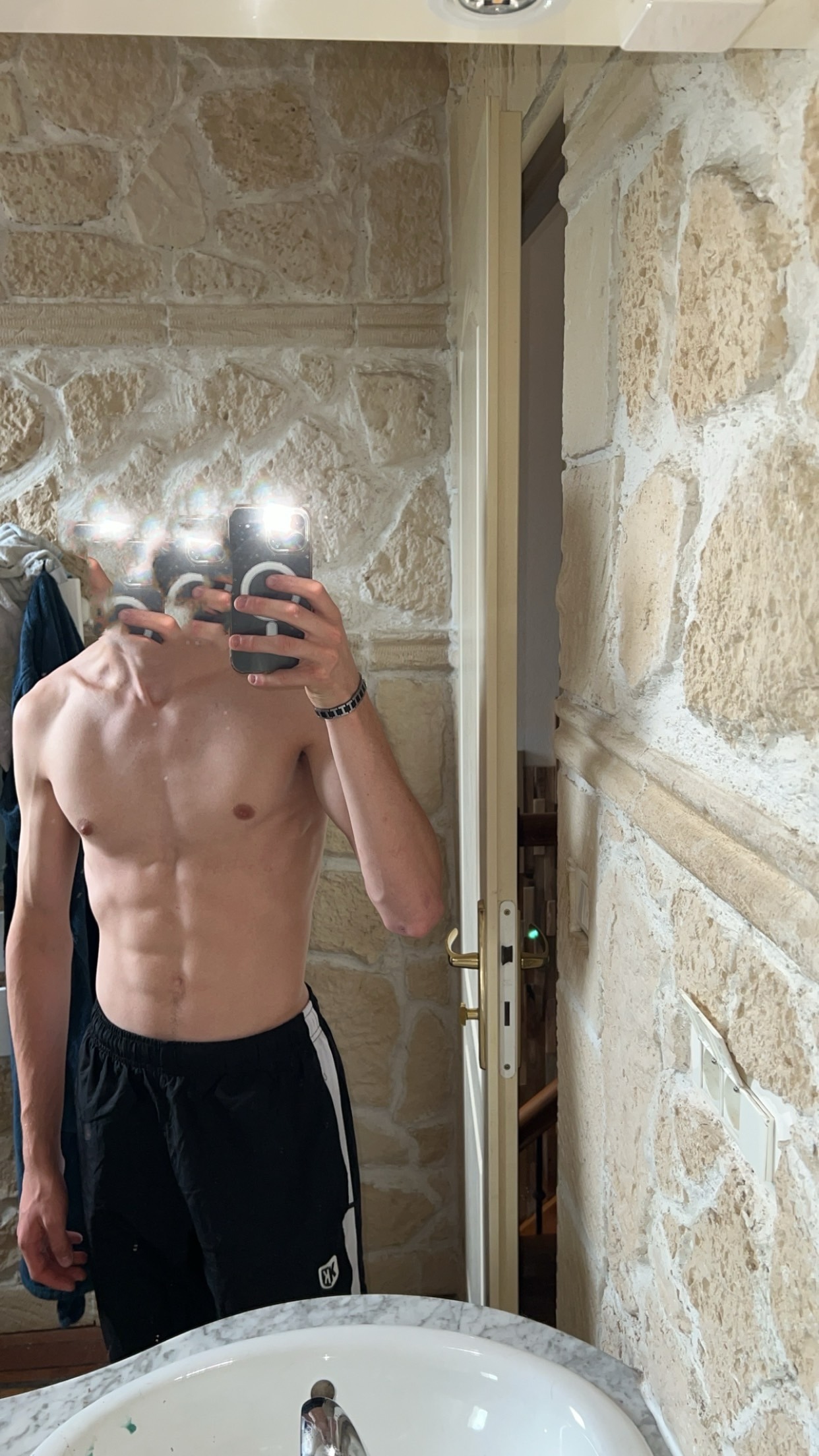 Profil de Massil, 18 ans, Agence Rencontre à Vétroz
