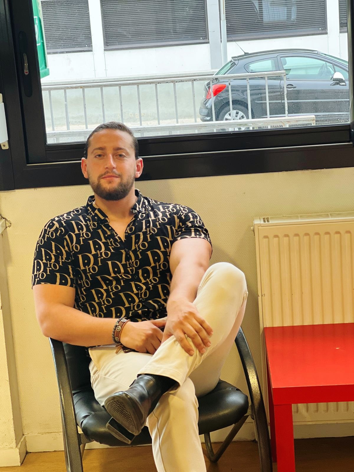 Profil de Sercan, 25 ans, Agence Rencontre à Belalp
