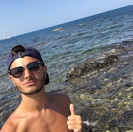 Profil de Michka, 22 ans, Agence Rencontre à Hohtenn