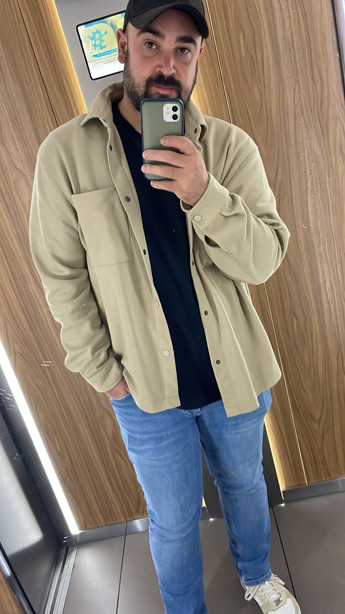 Profil de Akim, 32 ans, Agence Rencontre à Wergenstein