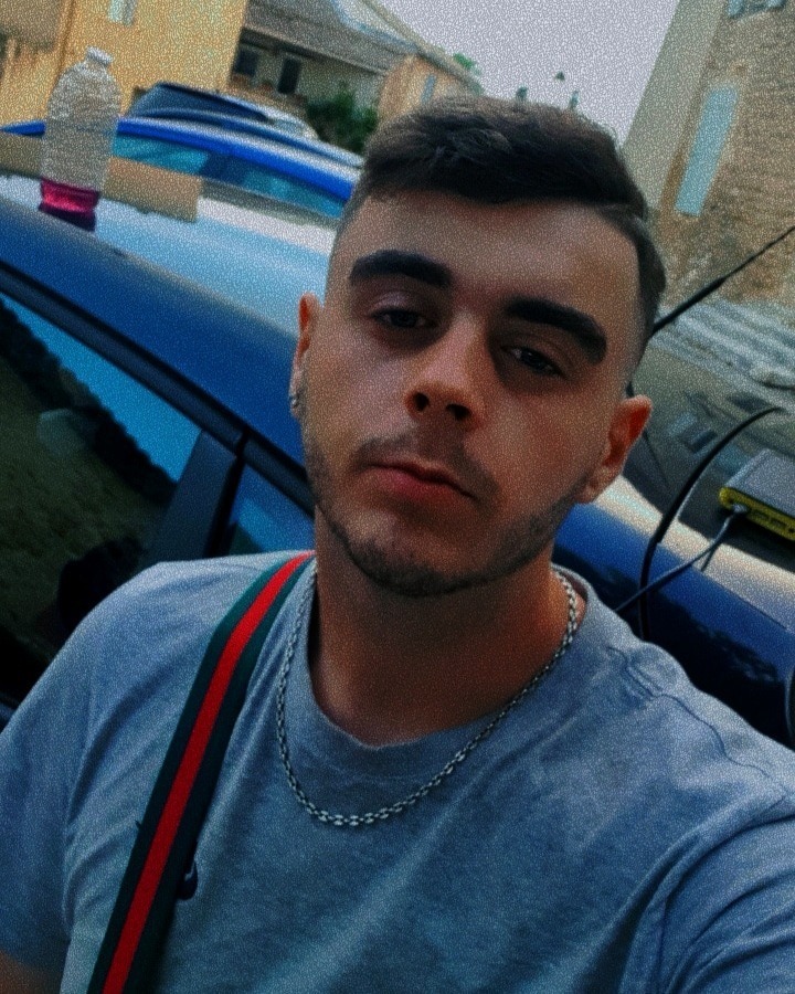 Profil de Arslan, 21 ans, Agence Rencontre à Denens