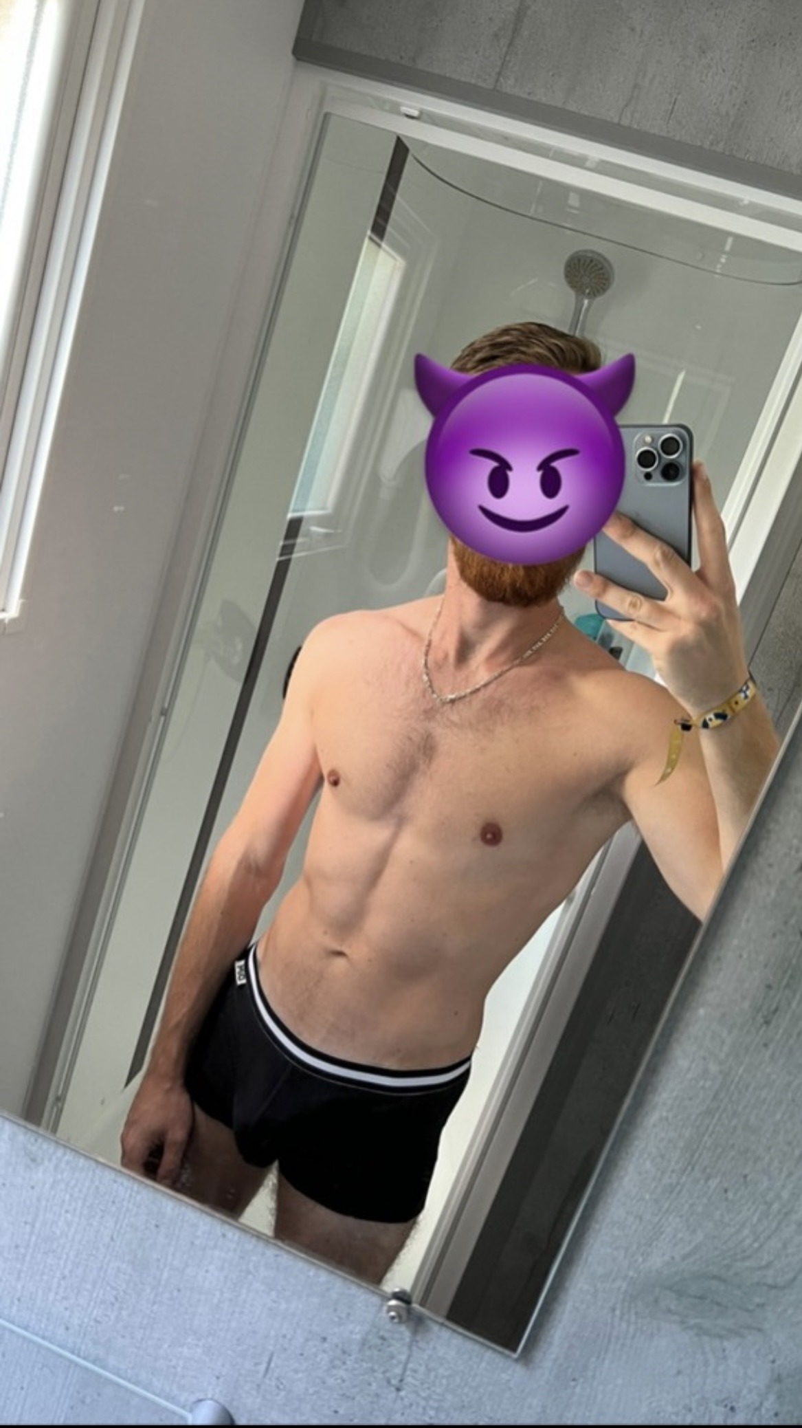 Profil de Mamadi, 28 ans, Agence Rencontre à Därligen