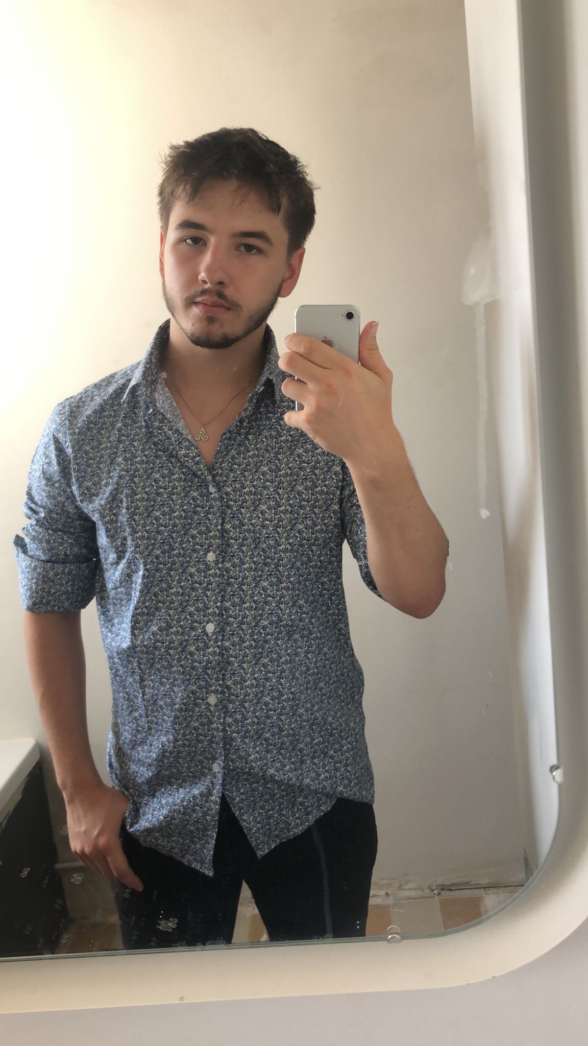 Profil de Faiz, 19 ans, Agence Rencontre à Gams
