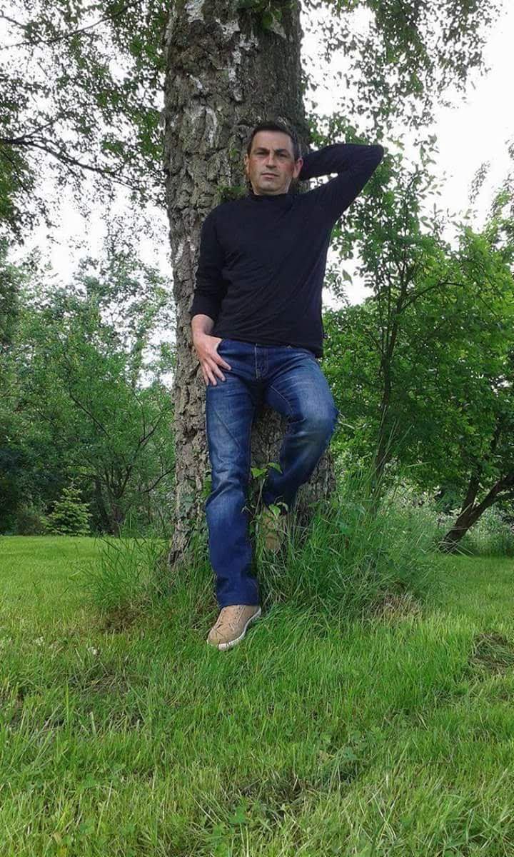Profil de Yahnis, 41 ans, Agence Rencontre à Derendingen