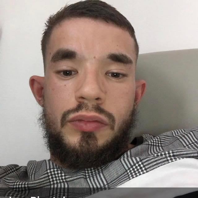 Profil de Yvano, 26 ans, Agence Rencontre à Pizy