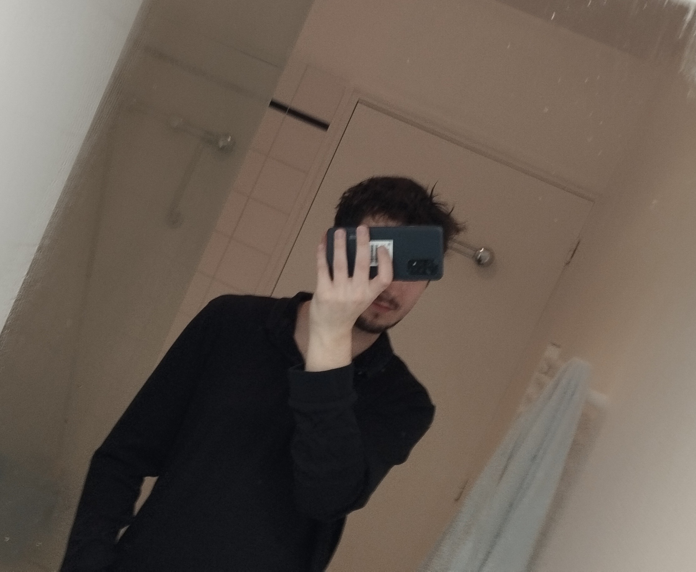 Profil de Ameur, 21 ans, Agence Rencontre à Wöschnau